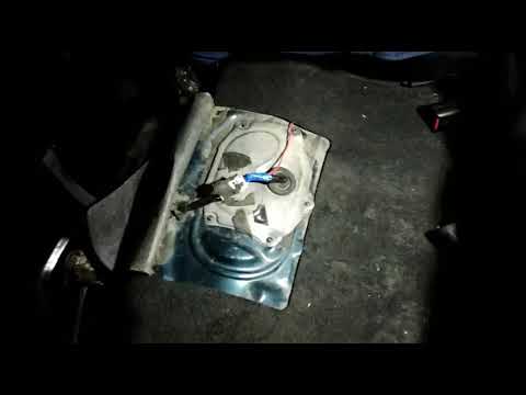 Видео: Реле бензонасоса Toyota Caldina '93 st190