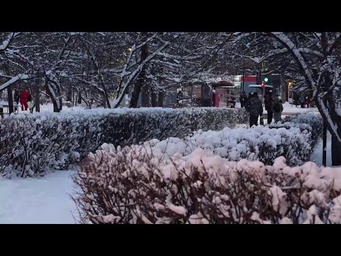 Видео: КРАСНОЯРСКИЕ ВЫХОДНЫЕ: ЗИМА ДЕЛАЕТ ТЕСТОВЫЙ ЗАХОД