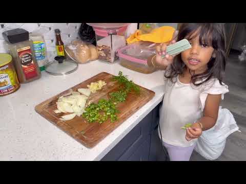 Видео: Курица в жжёном сахаре