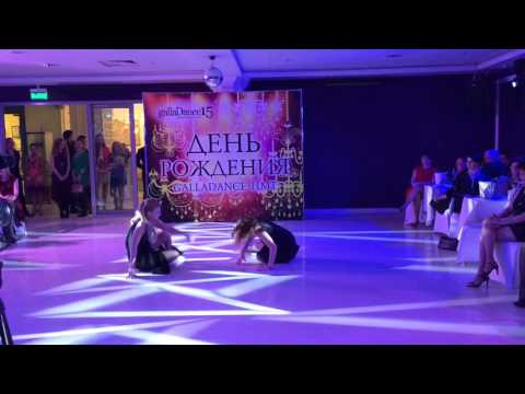 Видео: Ирина Дубцова и Полина Гагарина - Кому ? Зачем ? (Choreography by Elena Soborova)