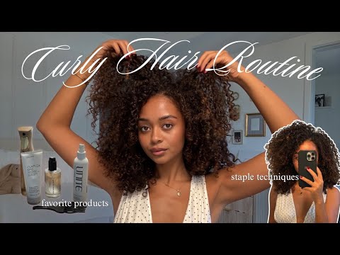 Видео: Обновленная процедура ухода за вьющимися волосами | 3b-3c: пушистые, объемные и четко очерченные ...