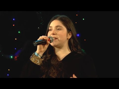 Видео: Рагда Ханиева (16 лет). Старинные часы. 02.01.2018.