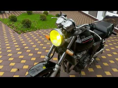 Видео: Honda cb 400 sf от Виктор МотоВ