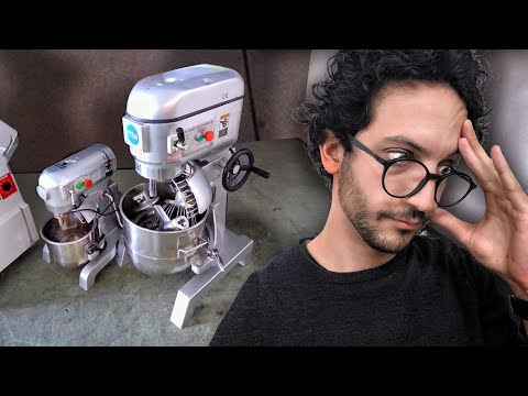 Видео: Я купил профессиональный тестомес, и тут случилось это...