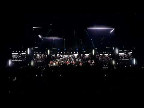 Видео: DOROFEEVA, Jockii Druce та badwor7h "Журба" (Палац Спорту 12 04 2025)