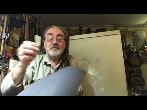 Видео: Почему на электроакустике не звучат струны?