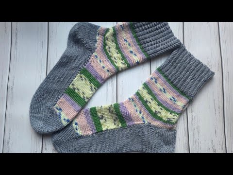 Видео: Носки на одной фонтуре, если без резинки. Вязальная машина 5 класса.