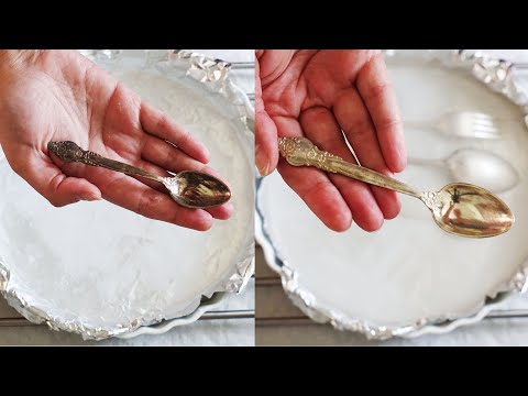 Видео: Очищаем серебро и мельхиор - МГНОВЕННО | Чудо-раствор