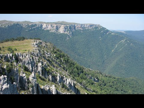 Видео: Крым, ущелье Хапхал, где находится самый полноводный водопад Джур-Джур и что там ещё интересного.