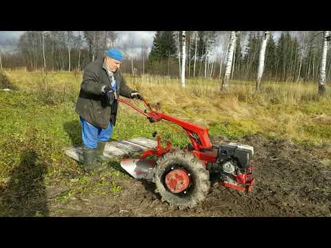 Видео: МТЗ-09Н.Анализ ошибок при регулировке плуга.Сажаем чеснок.