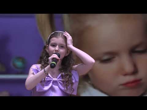 Видео: Попик Вероніка - Модниця