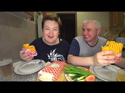 Видео: Мукбанг ЧЕЛЛЕНДЖ 😋 ЛОПНЕМ но съедим 3 ОГРОМНЫЕ VIP ШАУРМЫ и пиво? Фастфуд полезен!?