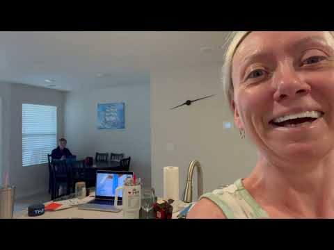 Видео: Рукам покоя нет. Новый дом кота. Какие чебуреки мы едим в США.