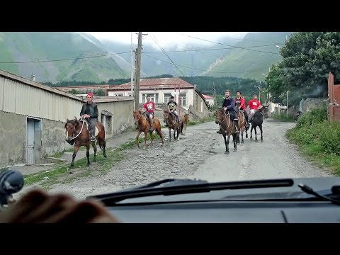 Видео: Граница с Грузией: мы в шоке!