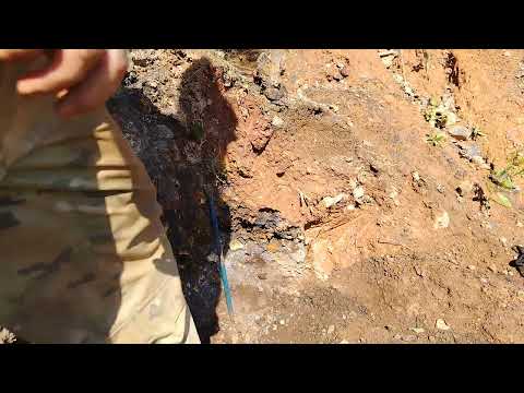 Видео: Меднорудянское месторождение, добыча гетита. 2025 год.