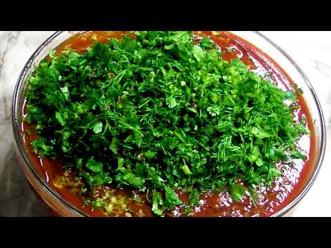 Видео: Пикантный, ароматный соус с зеленью из томатной пасты.