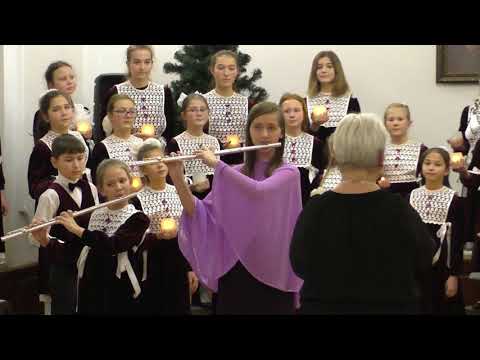 Видео: И.Хрисаниди Рождественская песня - Хор "Надежда"