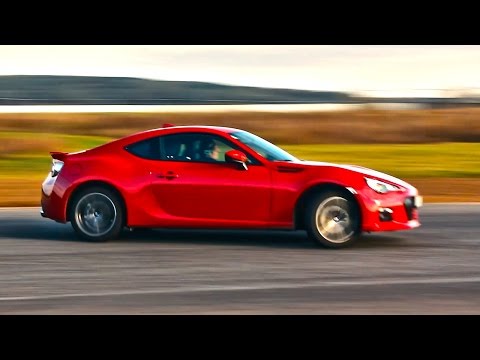 Видео: Миллион косяков + эмоции! Subaru BRZ (Toyota GT86 / Scion FR-S) тест драйв и обзор