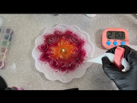 Видео: Эта техника работы со смолой полностью изменила мою игру с подставками! 🔥Техника заливки квадратн...