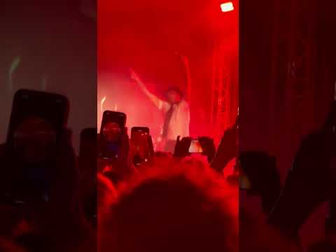 Видео: Концерт Моргенштерна в Бухаресте, 08.10.2025