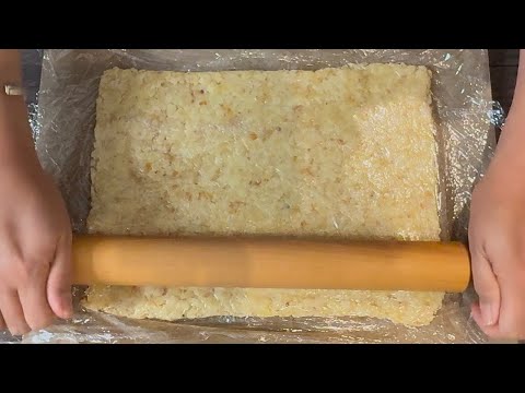 Видео: Хрустящий и зернистый картофельный браун с плавленым сыром становится еще вкуснее и слоистее!