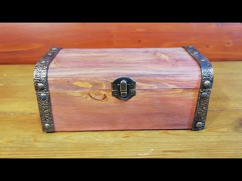 Видео: Шкатулка с пластиковой оковкой под старину