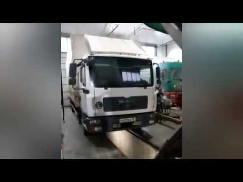 Видео: Замена сальника КПП и подвесного Ман ТГЛ 12.240 на сервисе.