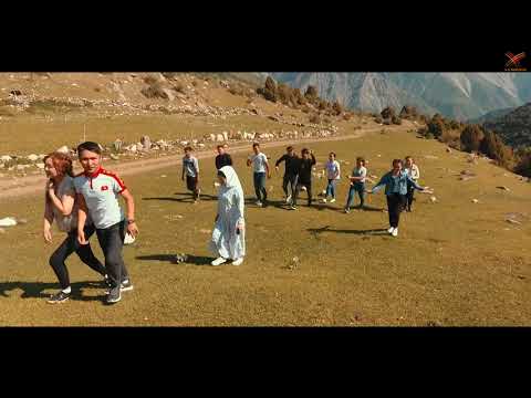 Видео: 2020-2021 жылдын Бутуруучулору  Жаанбай Эркебаев орто мектеби