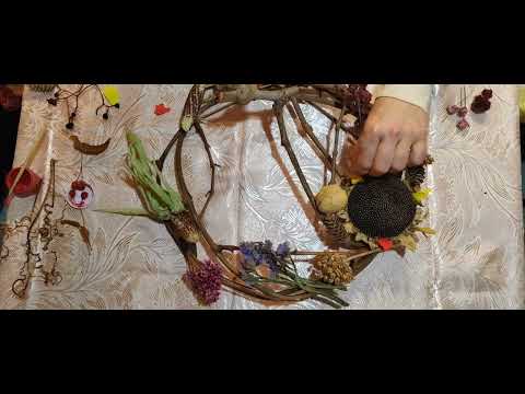 Видео: Осенняя поделка