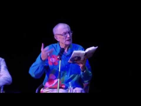 Видео: Евгений Евтушенко - Людей неинтересных в мире нет
