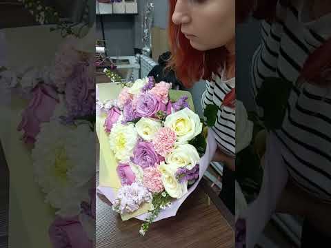 Видео: Как собрать современный букет?🤔