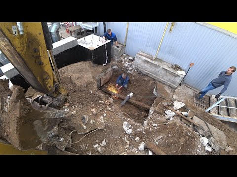 Видео: Приямки под установку ГНБ + пробил воду Cat 428 ep51