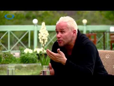 Видео: Максим Аверин - "С любимыми не расставайтесь"