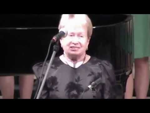 Видео: За роялем - Александра Пахмутова, "Хор хороший", Большой детский хор (БДХ), дирижирует Виктор Попов