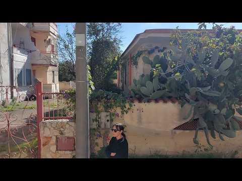 Видео: Маленькая вилла, море рядом, квартира в Италии