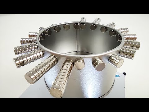 Видео: 3 плавающих двигателя и трюки с левитацией | Magnetic Games