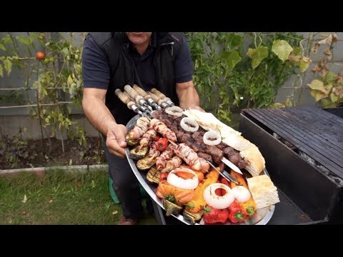 Видео: Сочный ,вкусный шашлык из телячьего сердца на мангале. Рецепт от Жоржа