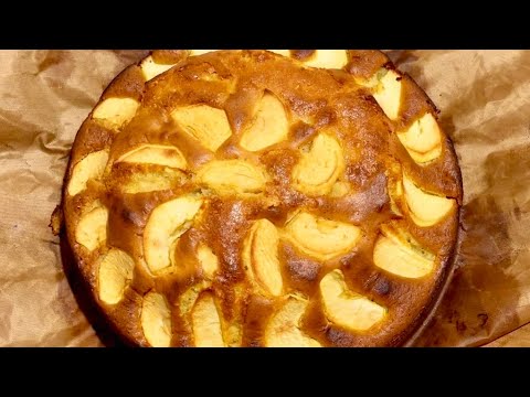 Видео: Яблочный пирог. Вкусный рецепт Шарлотки.Шарлотка