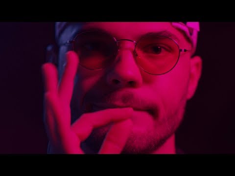 Видео: БОРО ПЪРВИ - МАЙКО МАЙКО [Official Video]