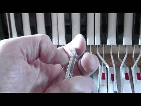 Видео: Аккордеон Horch полный красный №6762 ч 4