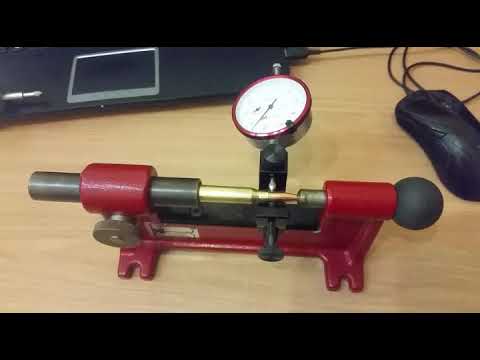 Видео: Hornady Lock-N-Load Ammunition Concentricity Gage озорной прибора. Правка патрона смотреть всем