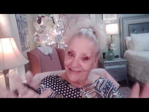 Видео: Я пробую фиксирующую пудру RCMA. Палетка теней Morphe 35C Everyday Chic.