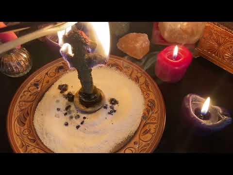 Видео: 🔥‼️СРОЧНО‼️🔥 СИЛЬНАЯ ЗАЩИТА ПАРЫ НА ГОД🔮💫💥РИТУАЛ ОНЛАЙН