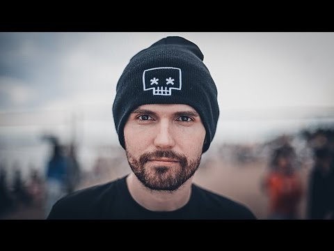 Видео: РЕАКЦИЯ МАМЫ НА [Noize MC]