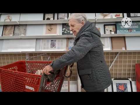 Видео: ЭКОНОМНЫЕ НАХОДКИ В SAVERS WITH MOM