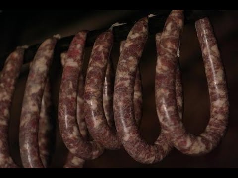 Видео: 🔥🐷Колбаса в домашняя🐷🔥! Колбаса из Белоруской Деревни! Самая вкусная колбаса по мнению моей ❤️МАМЫ❤️