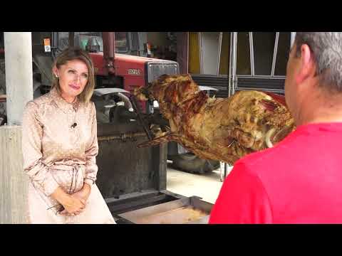 Видео: Испекао преко стотину волова