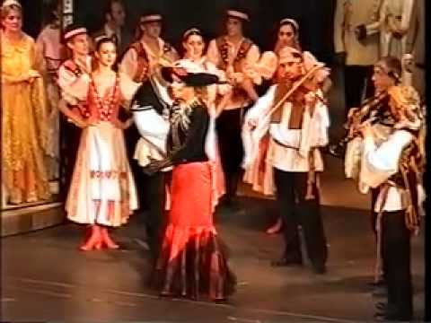Видео: Ария на Графиня Марица