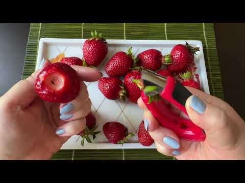 Видео: ASMR EATING VIDEO ЕМ КЛУБНИКУ АСМР ВИДЕО ШЕПОТ