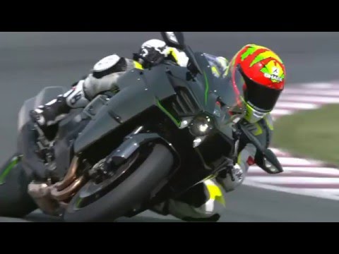 Видео: Kawsaki H2 и H2R - новые рекордсмены скорости